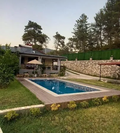 Muko Homes Doga Inlice 빌라 교젝
